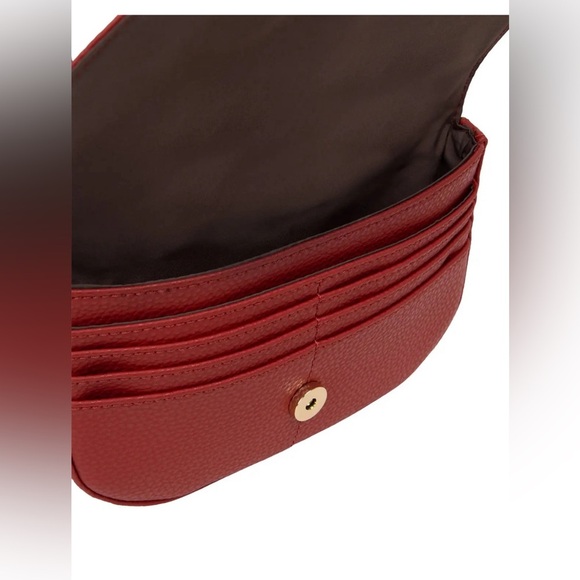 Brand New Matt & Nat Vegan Leather Crossbody with its dust bag ! - Picture 2 of 13